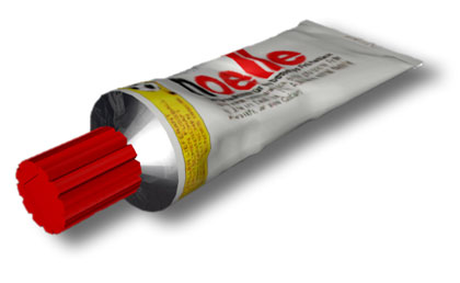 klebt auch im Dunkeln